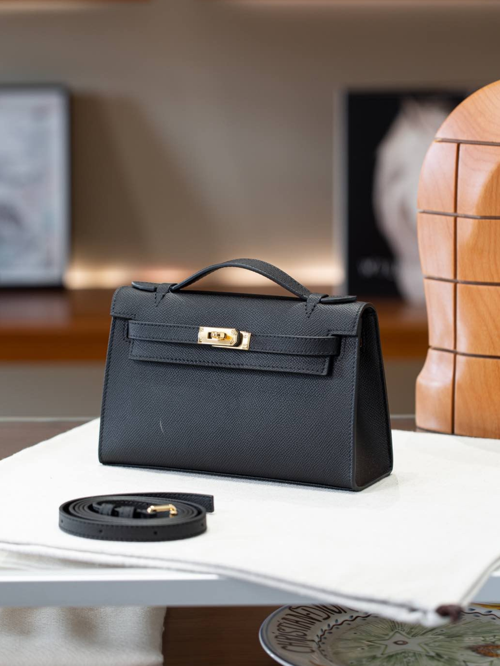 Madelyn Pochette Epsom GHW