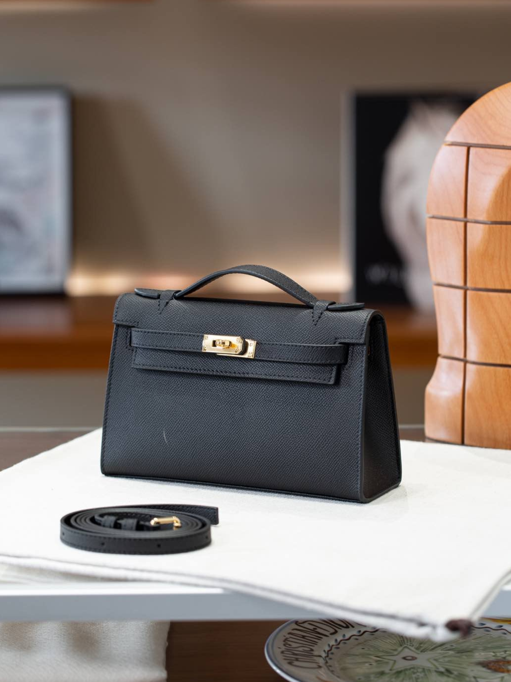 Madelyn Pochette Epsom GHW