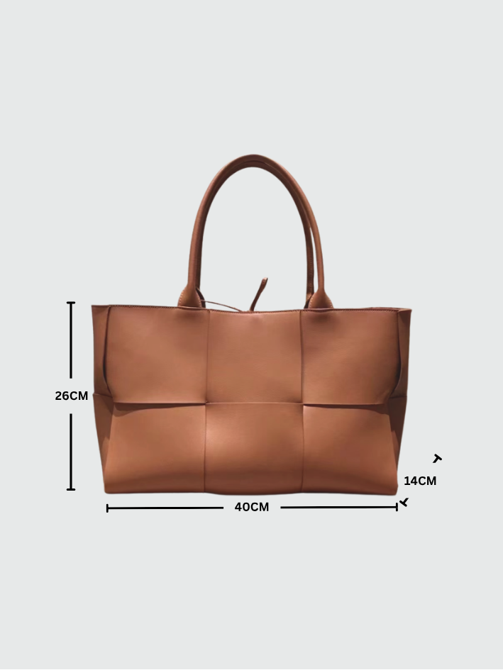 Vivian Tote