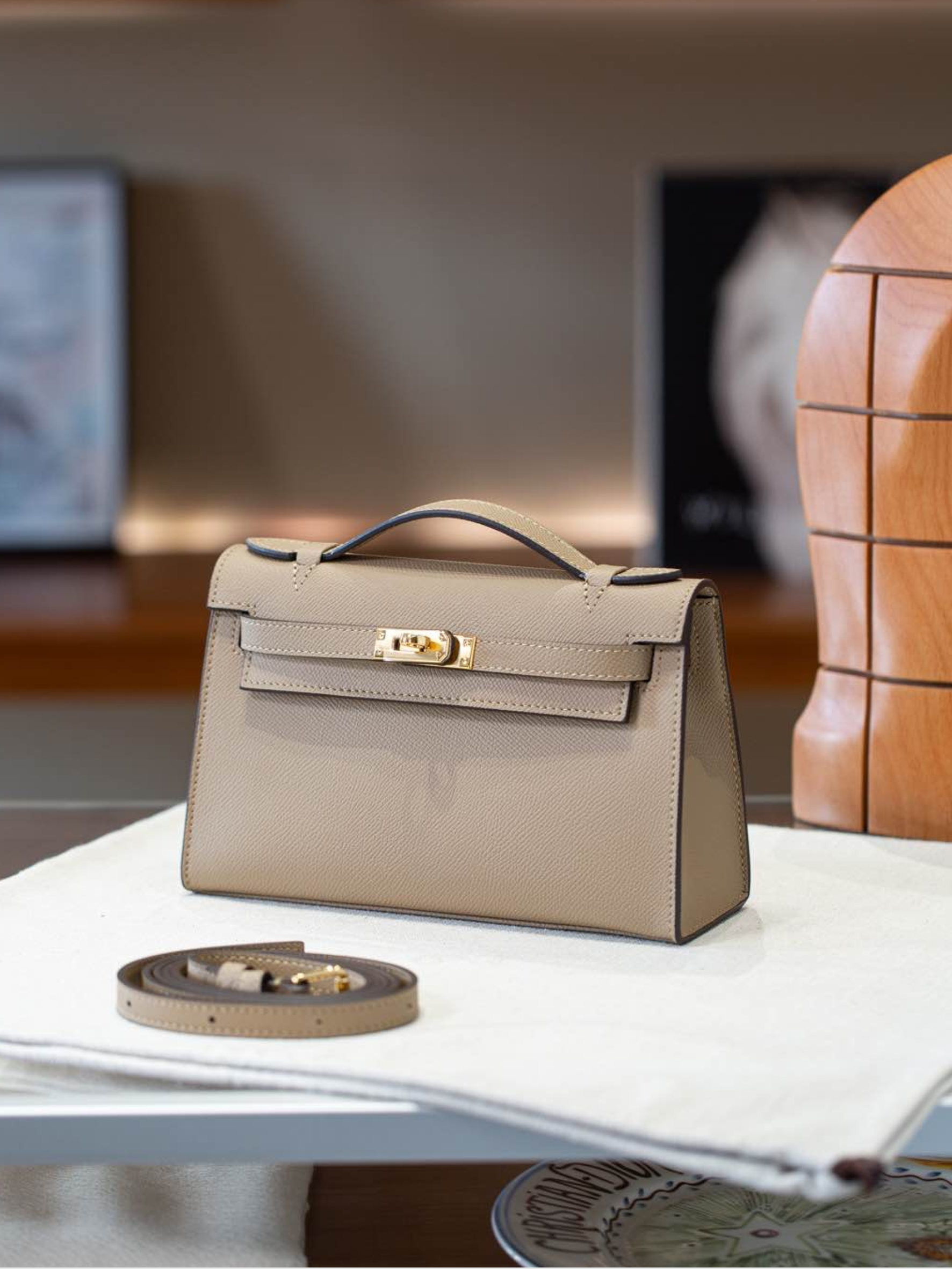 Madelyn Pochette Epsom GHW