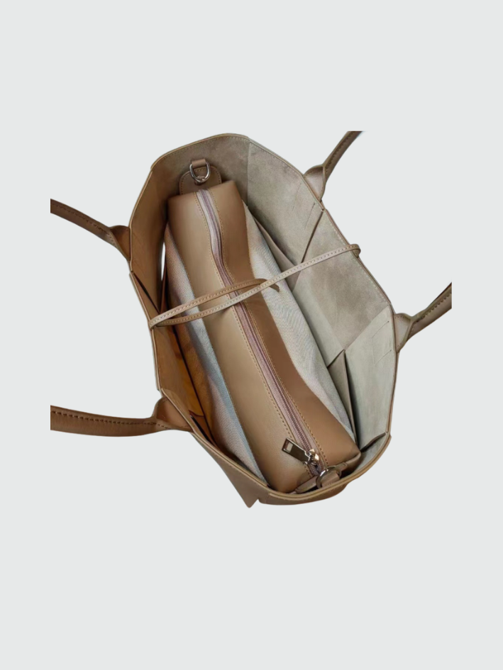 Vivian Tote