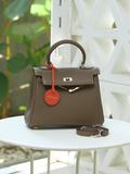 Madelyn Classic SHW